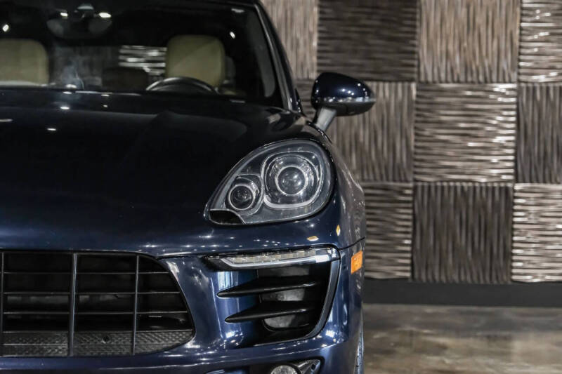 2018 Porsche Macan