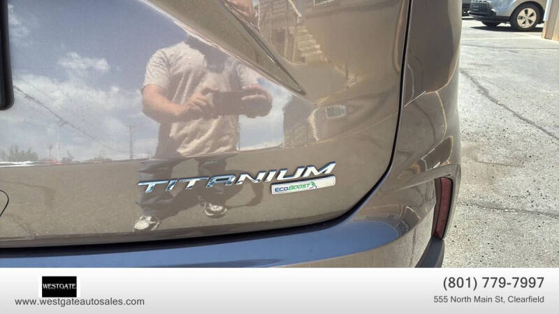 2019 Ford Edge Titanium