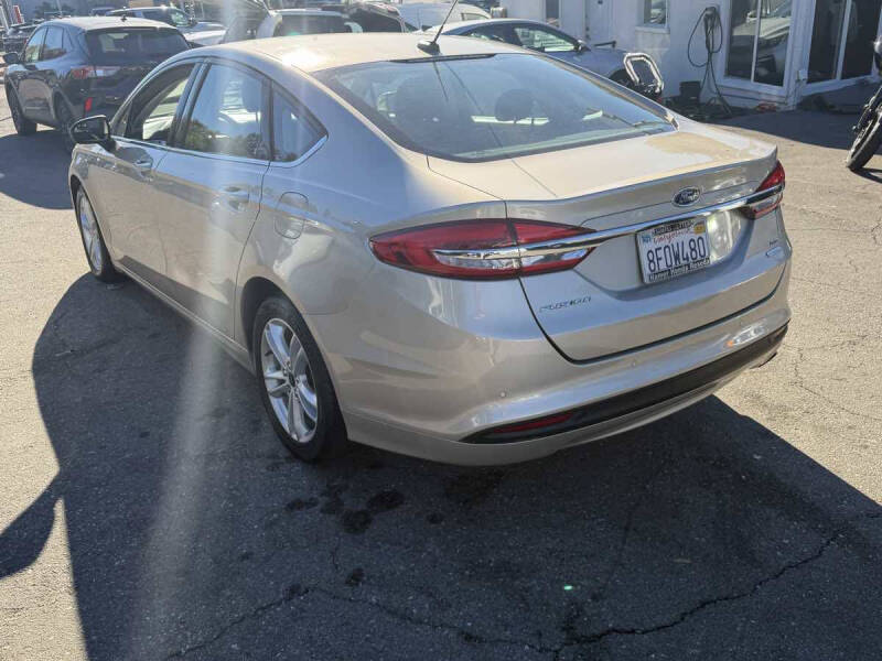 2018 Ford Fusion SE