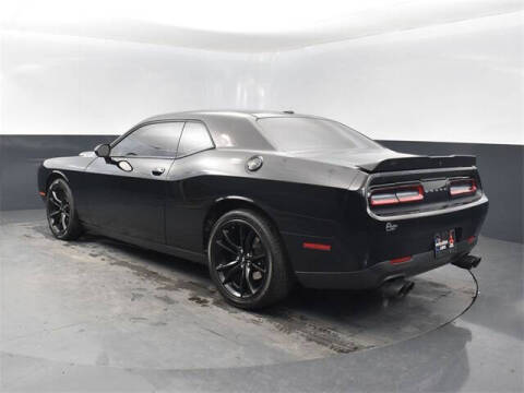 2017 Dodge Challenger SXT