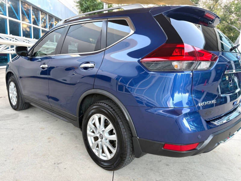 2020 Nissan Rogue