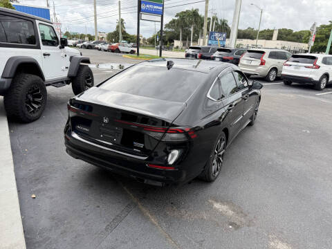 2023 Honda Accord Hybrid Touring