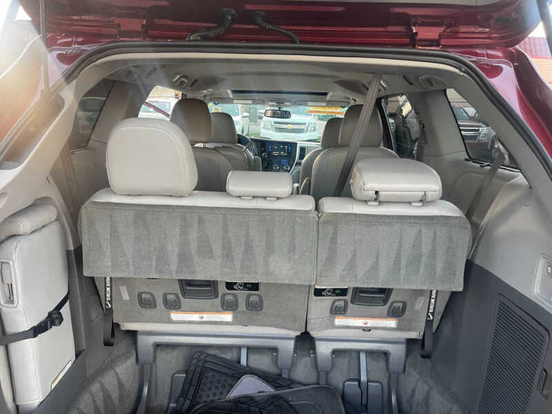 2015 Toyota Sienna