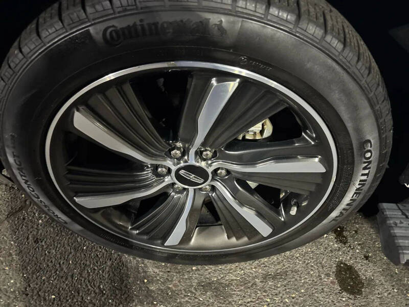 2019 Lincoln Navigator Select