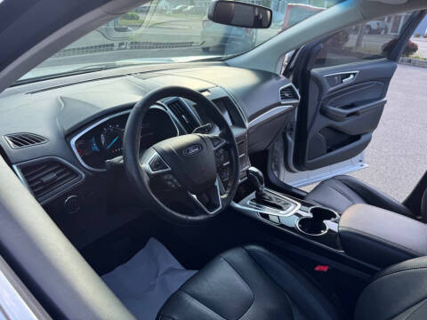 2018 Ford Edge Titanium