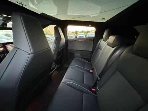 2025 Tesla Cybertruck