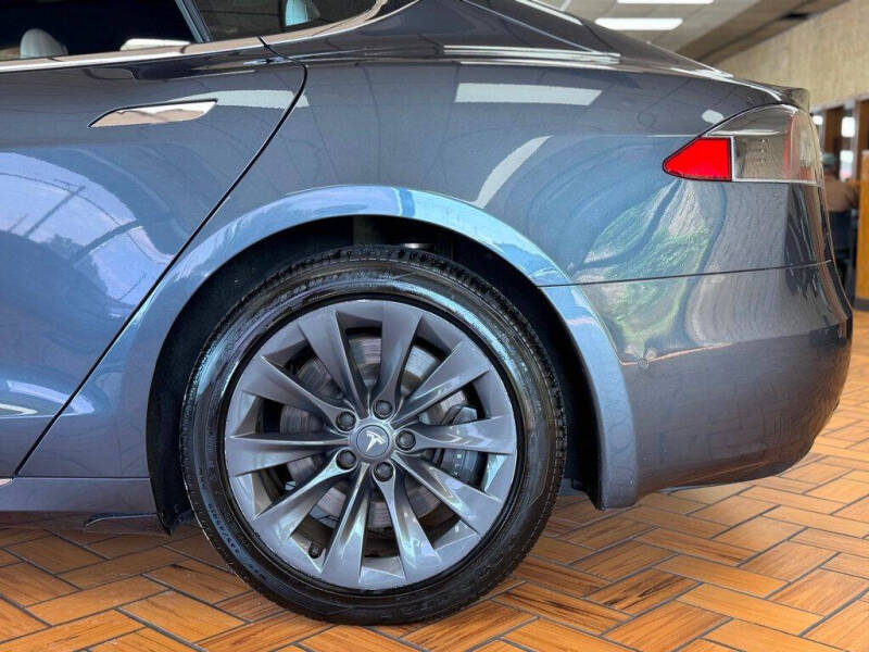 2020 Tesla Model S Long Range Plus