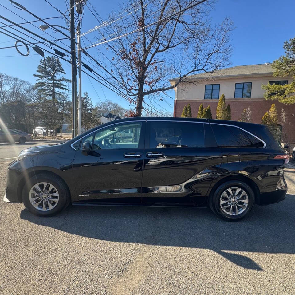 2021 Toyota Sienna for sale at Toms River Auto Sales in Lakewood, NJ