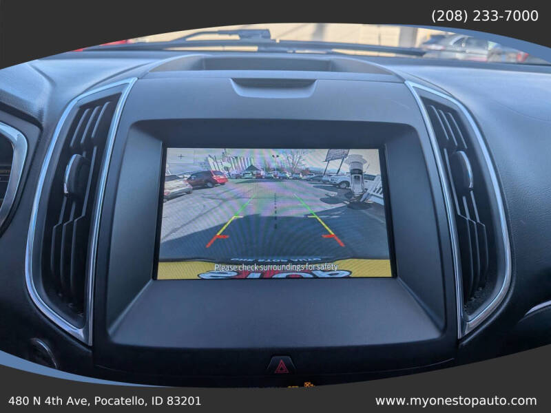 2020 Ford Edge Titanium