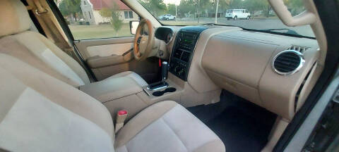 2008 Ford Explorer Sport Trac XLT