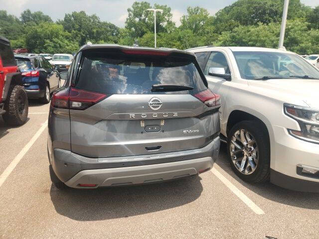 2021 Nissan Rogue SV