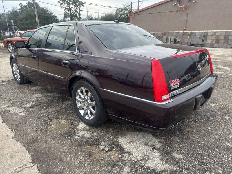 2008 Cadillac DTS Luxury II