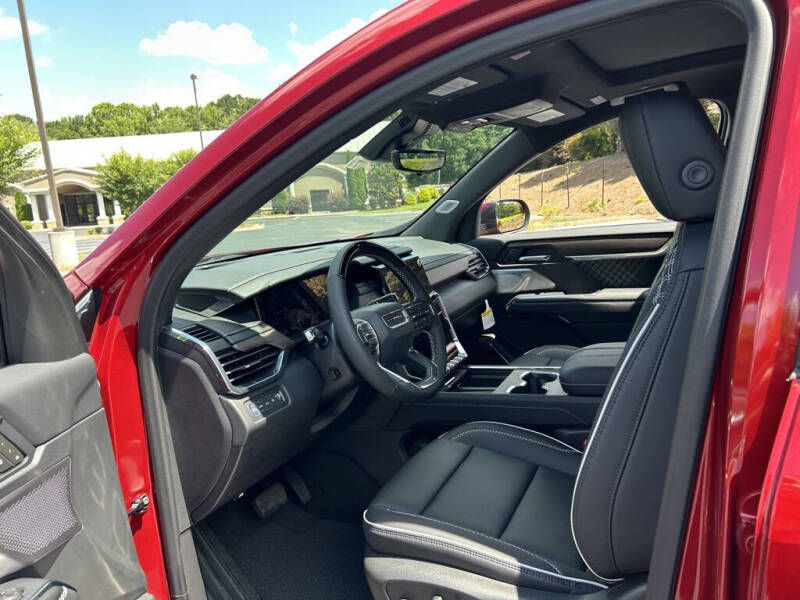 2025 GMC Acadia Denali