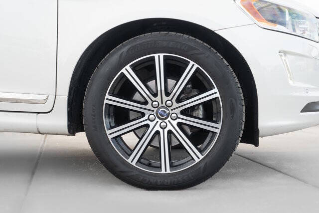 2017 Volvo XC60 T6 Inscription