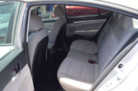 2020 Hyundai Elantra