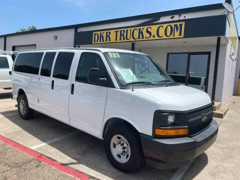 2017 Chevrolet Express LS 3500