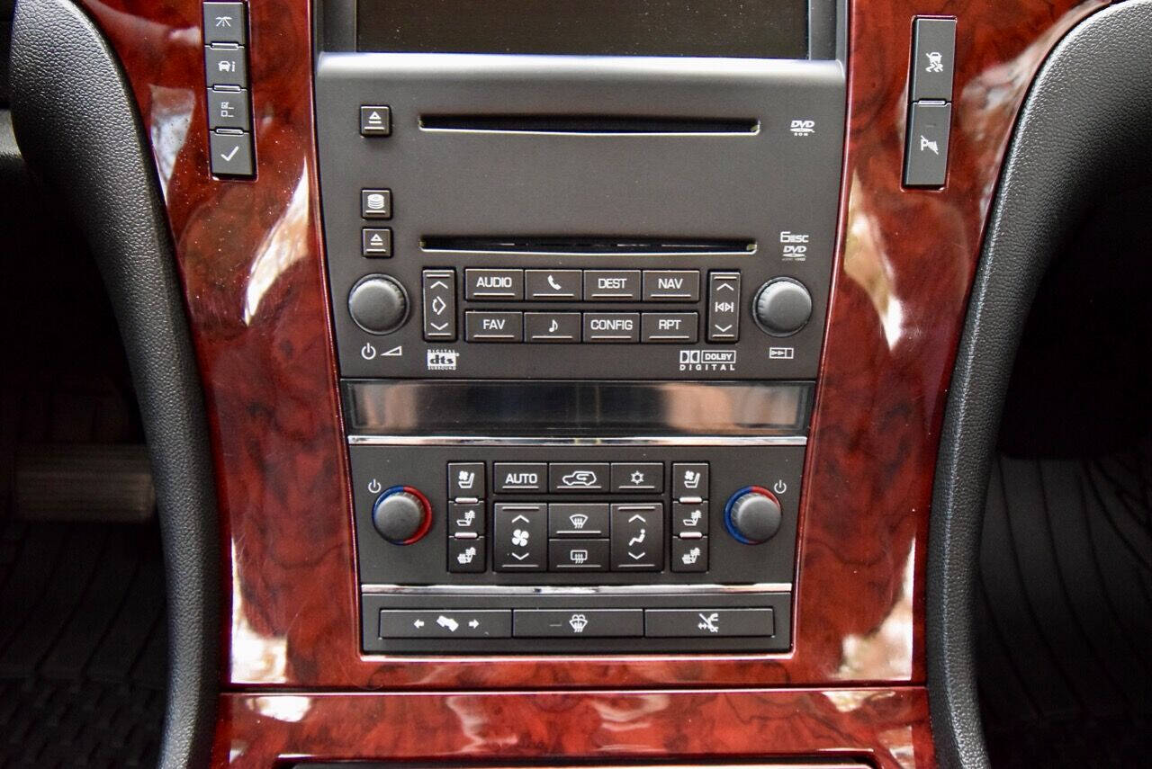 2007 Cadillac Escalade EXT 32