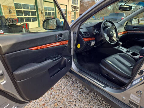 2011 Subaru Outback 2.5i Limited