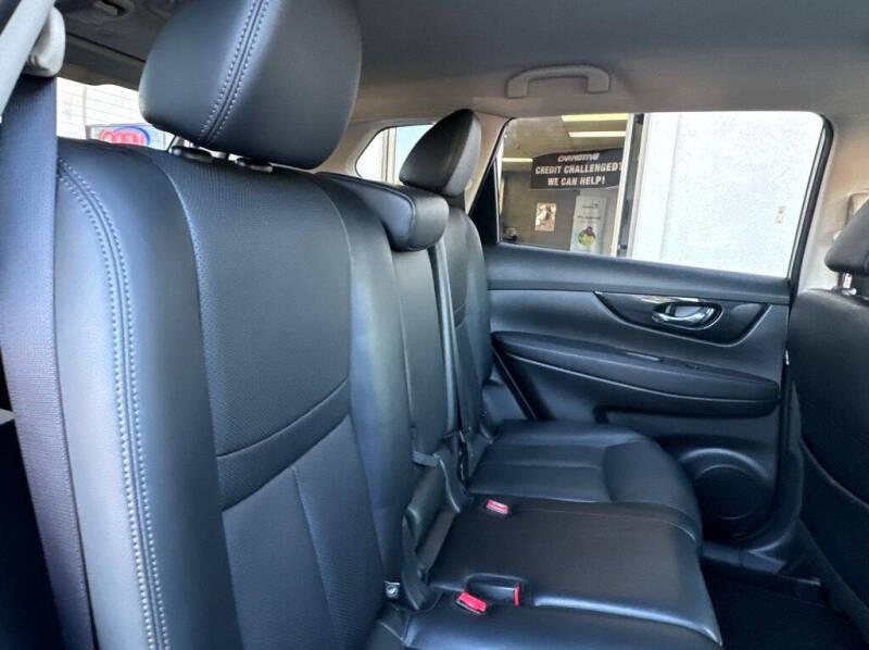 2017 Nissan Rogue