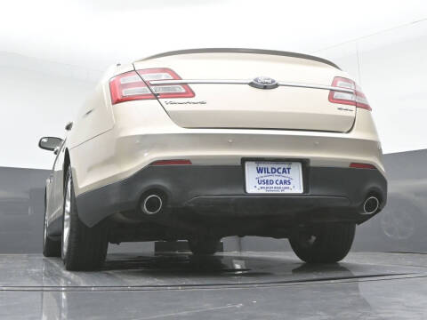 2017 Ford Taurus SEL