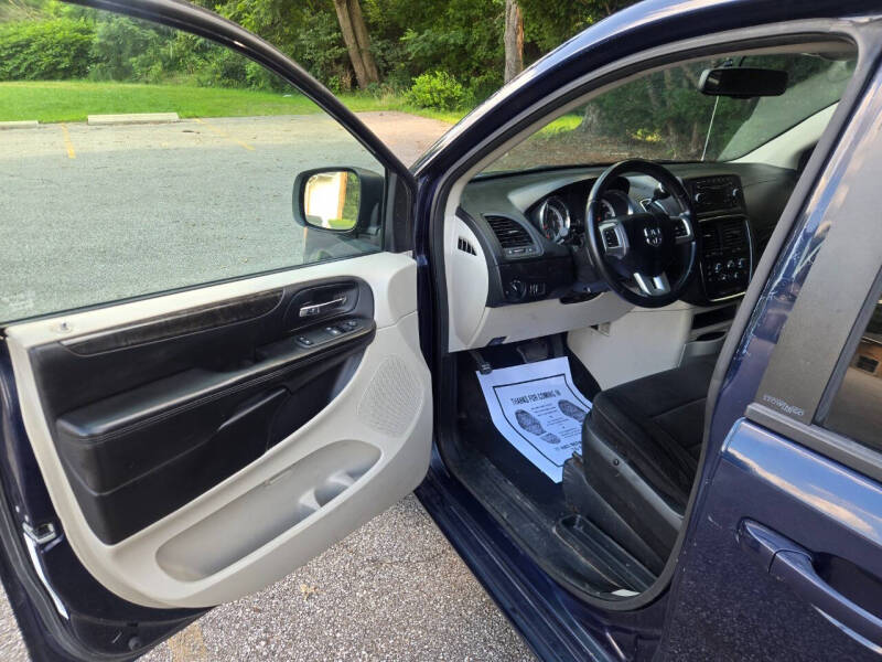 2013 Dodge Grand Caravan SE