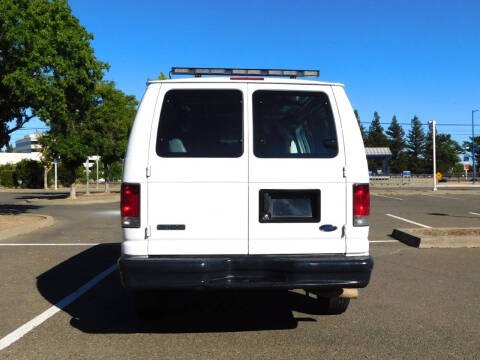 2008 Ford E-Series E-150