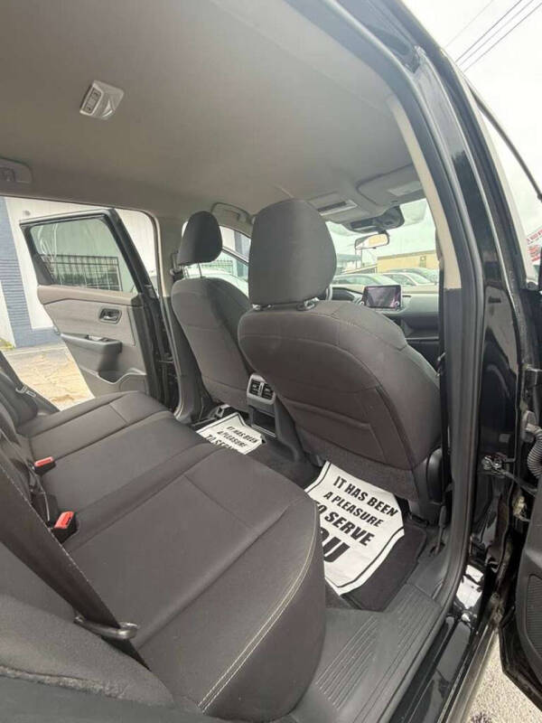 2023 Nissan Rogue S