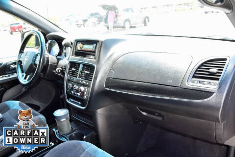 2014 Dodge Grand Caravan SE 30th Anniversary