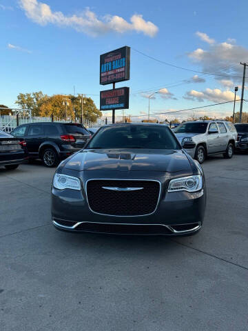 2021 Chrysler 300 for sale at PRISTINE AUTO SALES INC in Pontiac MI