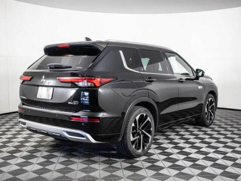 2023 Mitsubishi Outlander PHEV 40th Anniversary