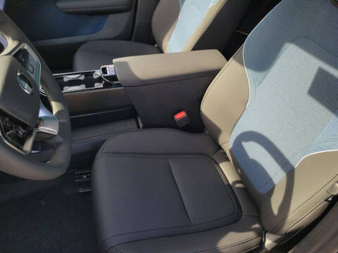 2026 Volvo EX30 Twin Plus