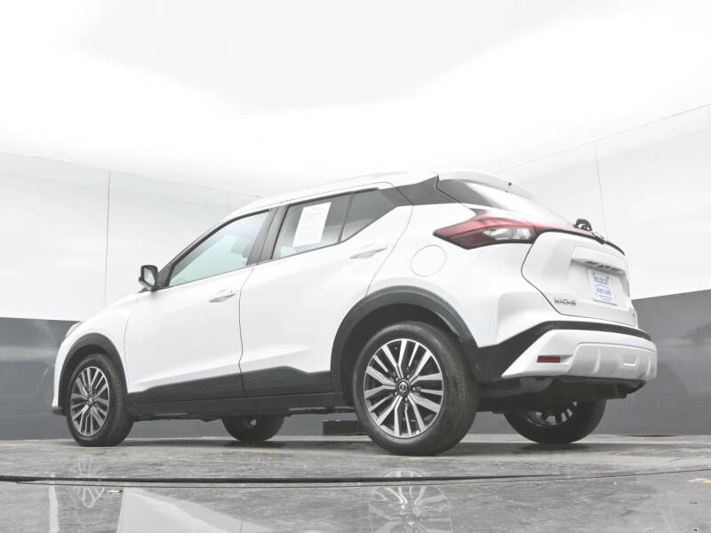 2021 Nissan Kicks SV