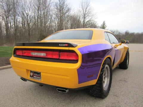 2012 Dodge Challenger SRT8 Yellow Jacket