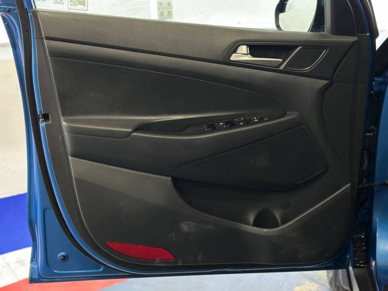 2021 Hyundai Tucson SE