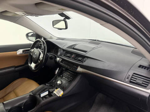 2011 Lexus CT 200h Premium