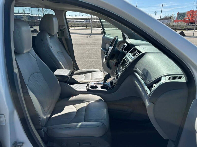 2013 GMC Acadia SLT-2