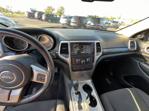 2013 Jeep Grand Cherokee Laredo