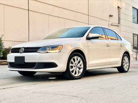 2013 Volkswagen Jetta for sale at New City Auto - Retail Inventory in South El Monte CA