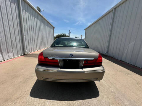 2003 Mercury Grand Marquis GS