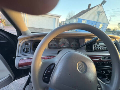 2000 Mercury Grand Marquis GS