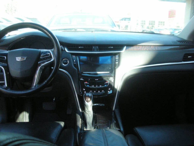 2016 Cadillac XTS Luxury