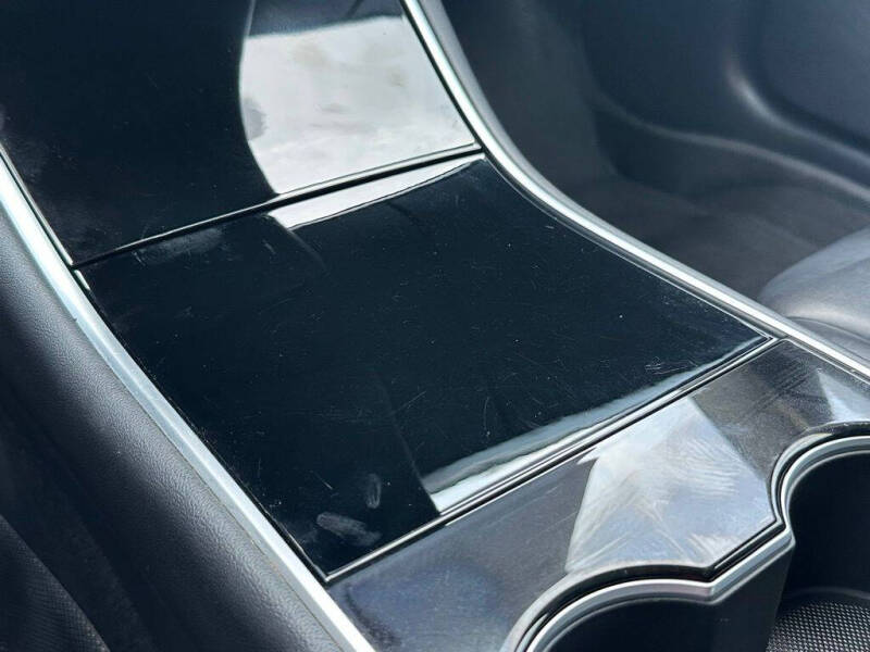 2018 Tesla Model 3 Mid Range