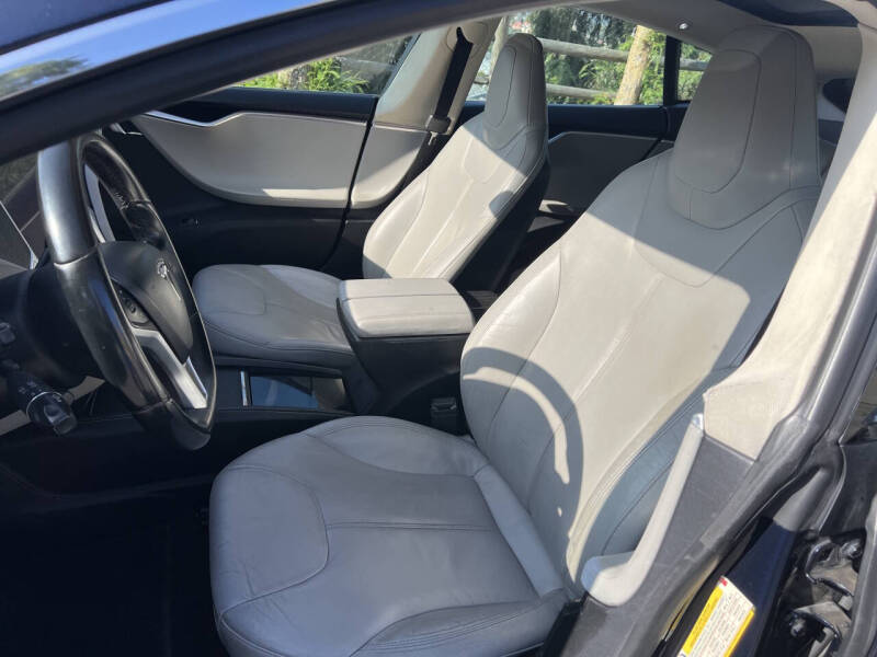 2013 Tesla Model S