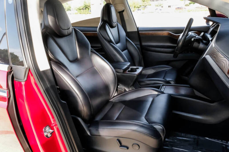 2017 Tesla Model X 75D