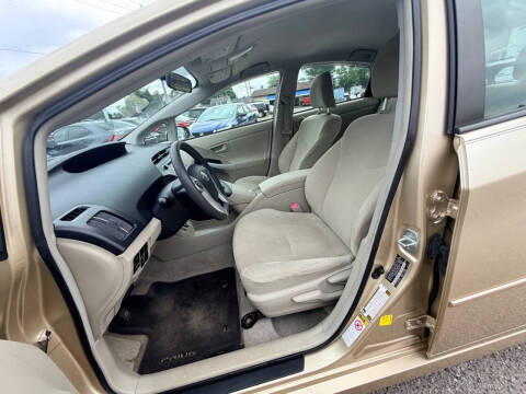 2011 Toyota Prius Two