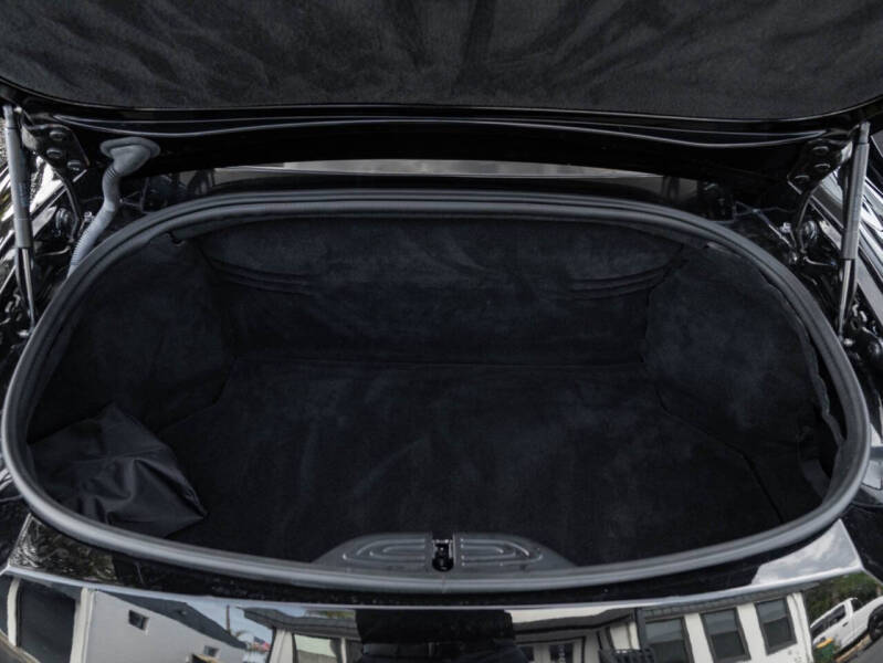 2021 Aston Martin Vantage