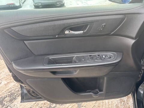 2015 GMC Acadia SLE-2