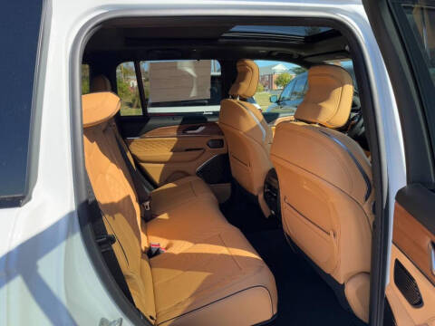 2025 Jeep Grand Cherokee Summit Reserve
