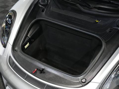 2016 Porsche Cayman GT4