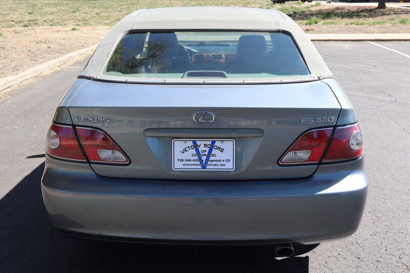 2004 Lexus ES 330